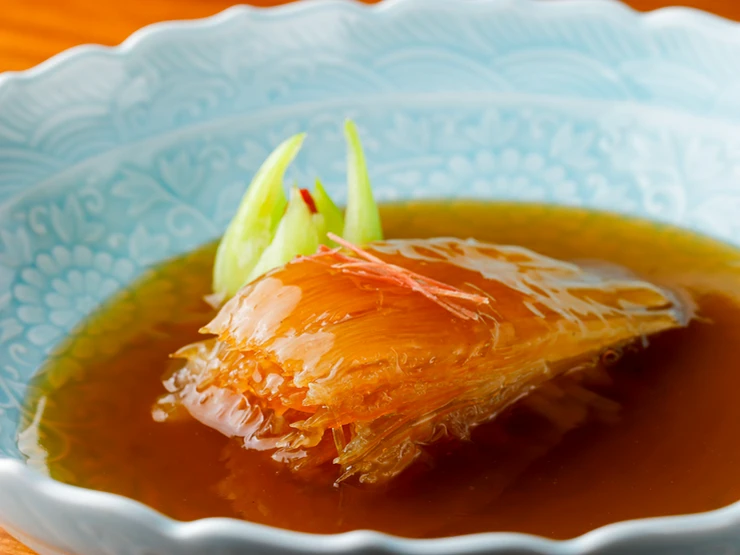 稀少 青ザメのフカヒレ プレミアム琥珀ソース