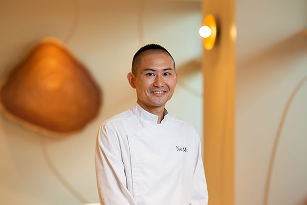 シェフのヨコガオ