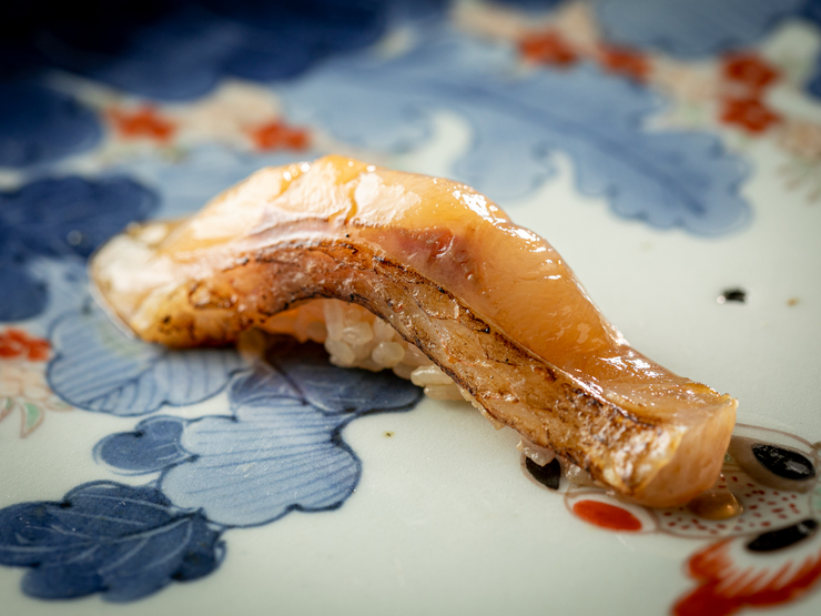 ノドグロ　にぎり